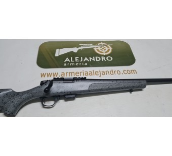 http://www.armeriaalejandro.com/2764-thickbox_leoconv/rifle-de-cerrojo-bergara-cal17-hmr.jpg